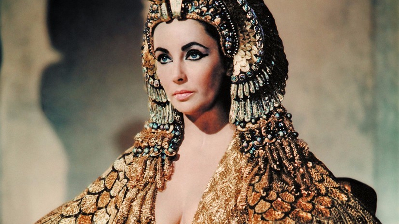 “埃及艳后”伊丽莎白·泰勒，到底是个怎样的女人？