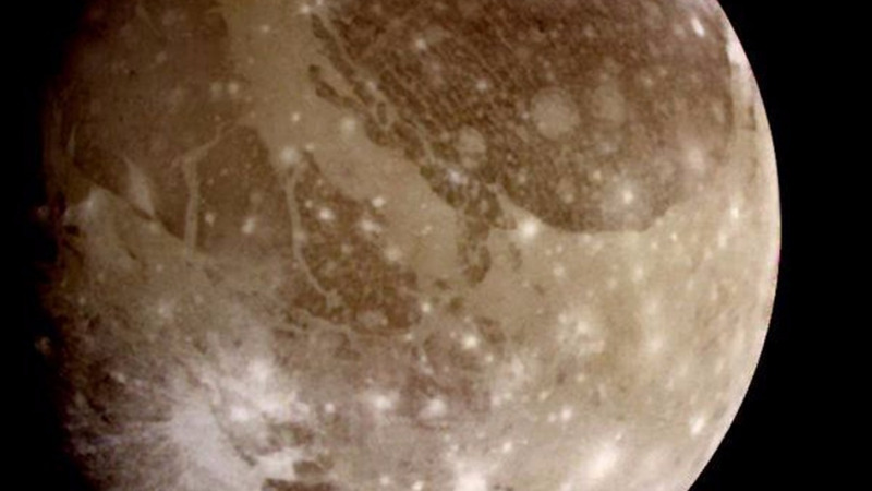 太阳系内部含水量最大的是哪颗星球？