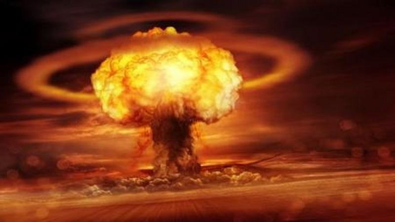 网传核弹在太空中爆炸就像一个大号闪光弹，事实真是这样吗？