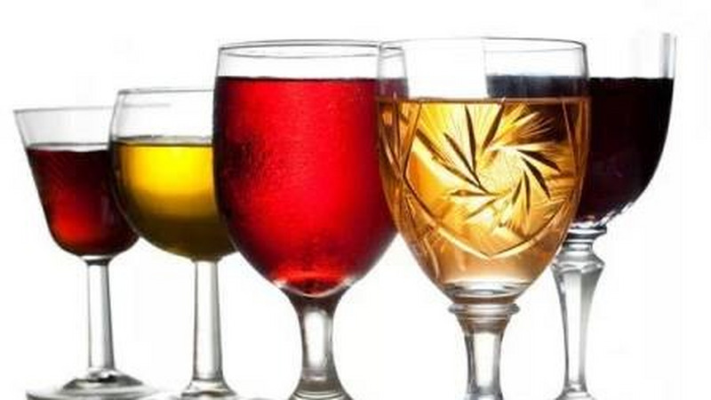酒——喝一杯也增加房颤风险？