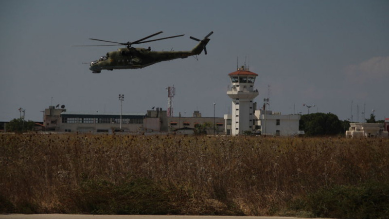 无人机飞速普及，却成恐袭新利器？俄罗斯驻叙空军基地多次遇袭