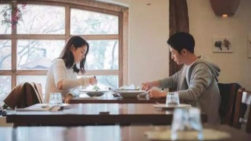 婚姻变坟墓，从把伴侣当“自己人”开始