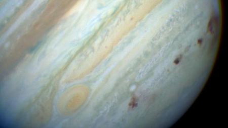 木星真的在保护地球吗？它会不会在危害地球？