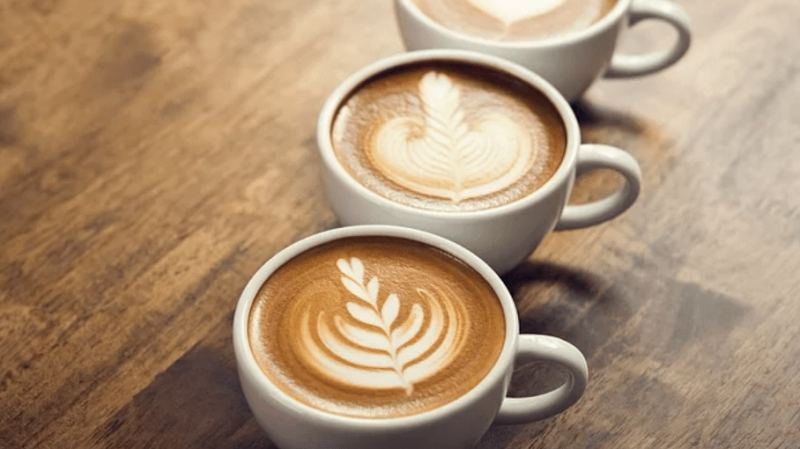 咖啡、茶、牛奶、蜂蜜、苏打水……痛风能喝哪些饮品？的头图